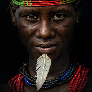 Omorate - Young Dassanech woman